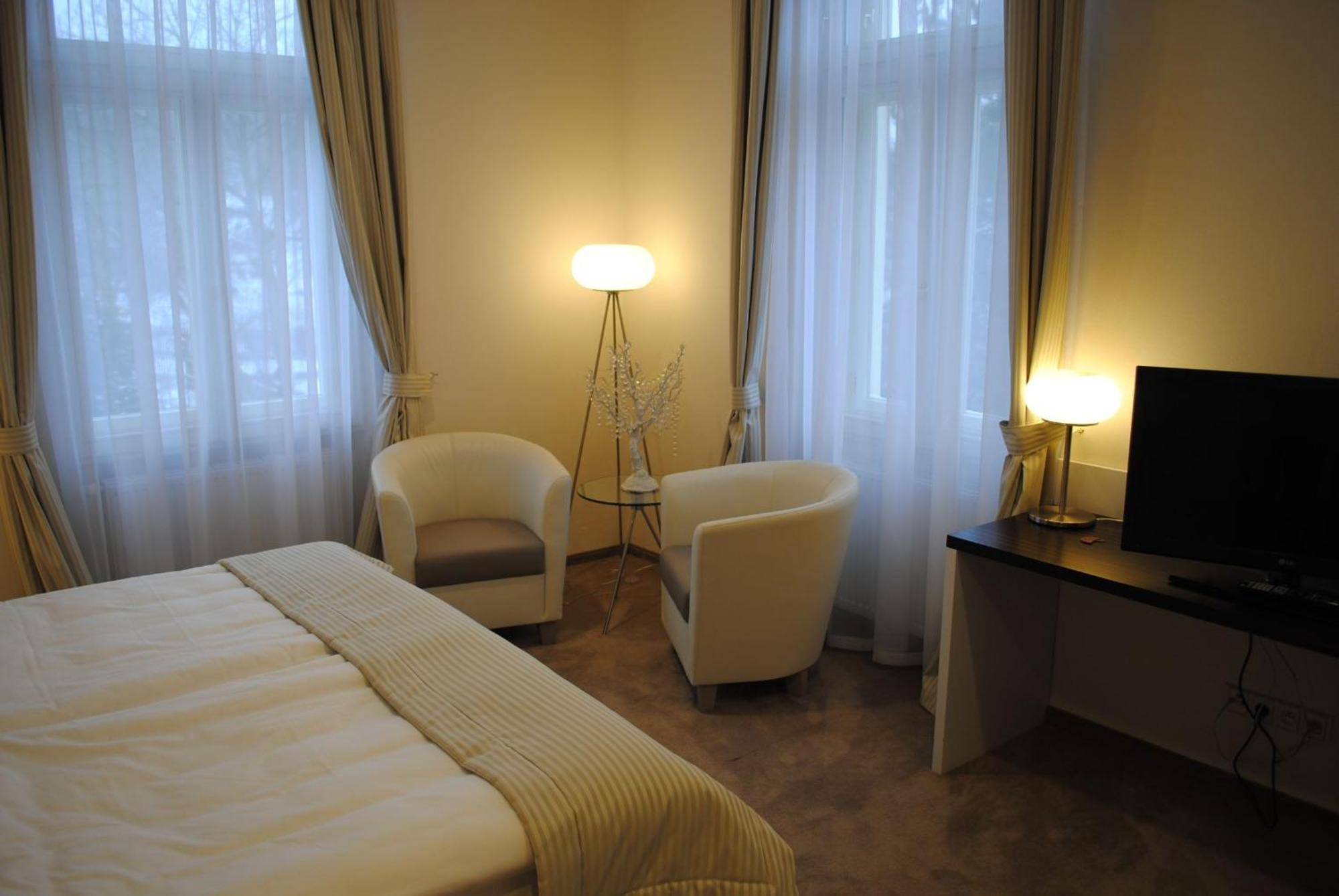 Hotel Zamecek Petrovice à Petrovice u Karviné Chambre photo